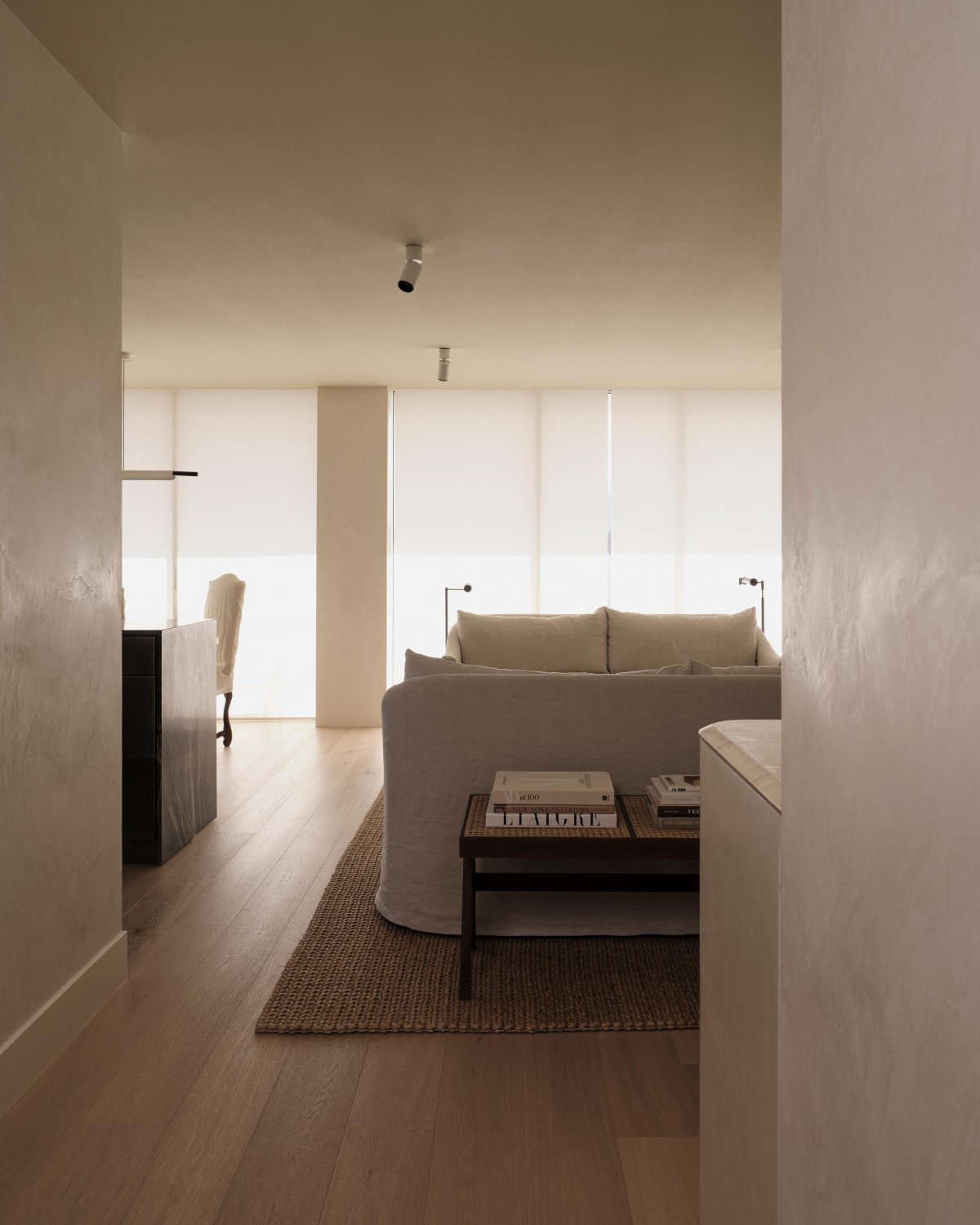 YinjiSpace Phoebe Nicol x Darling Point Apartment